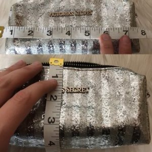 2 Victoria’s Secret Make Up Bags Blue Silver - Picture 2 of 8